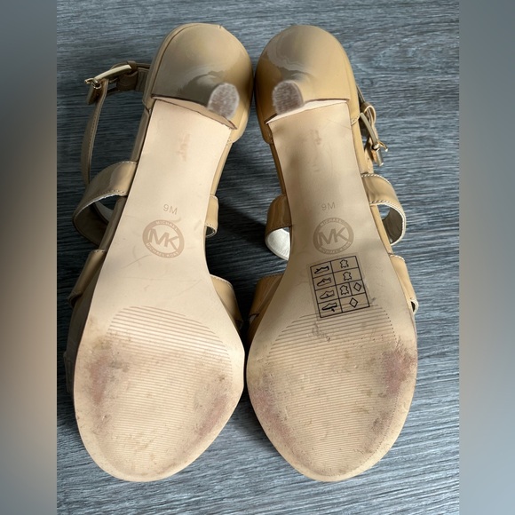 Michael Kors nude leather sandals size 9 - Picture 4 of 5